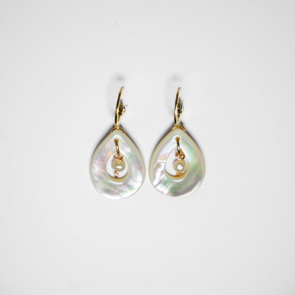 Claire | Pearl and Mother of Pearl Earrings